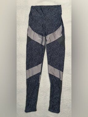 Women's Heather Charcoal Leggings with Contrast Gray Panels